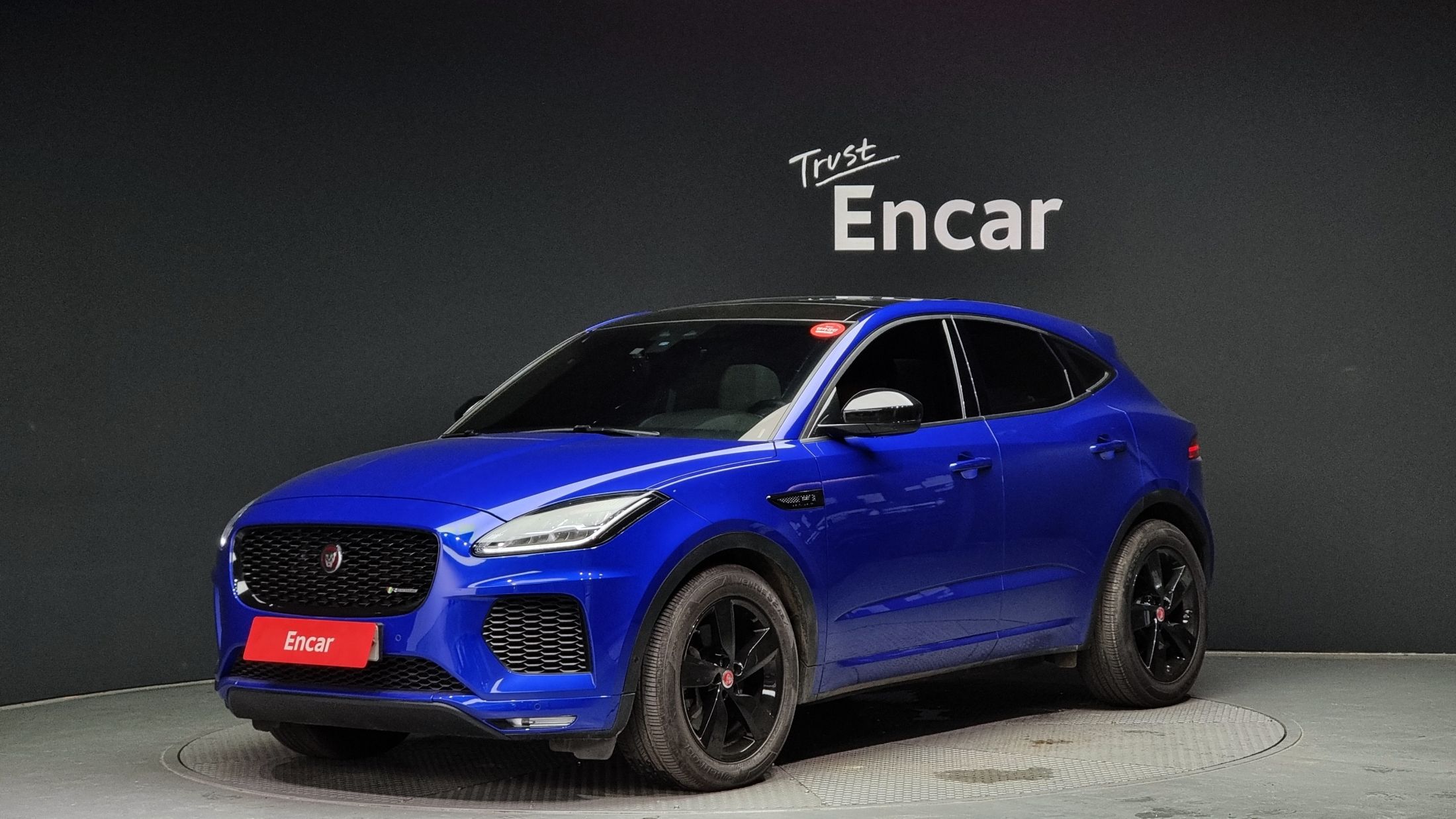 JAGUAR E-PACE