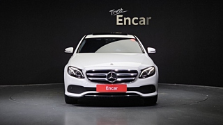 MERCEDES BENZ E-CLASS W213 2018