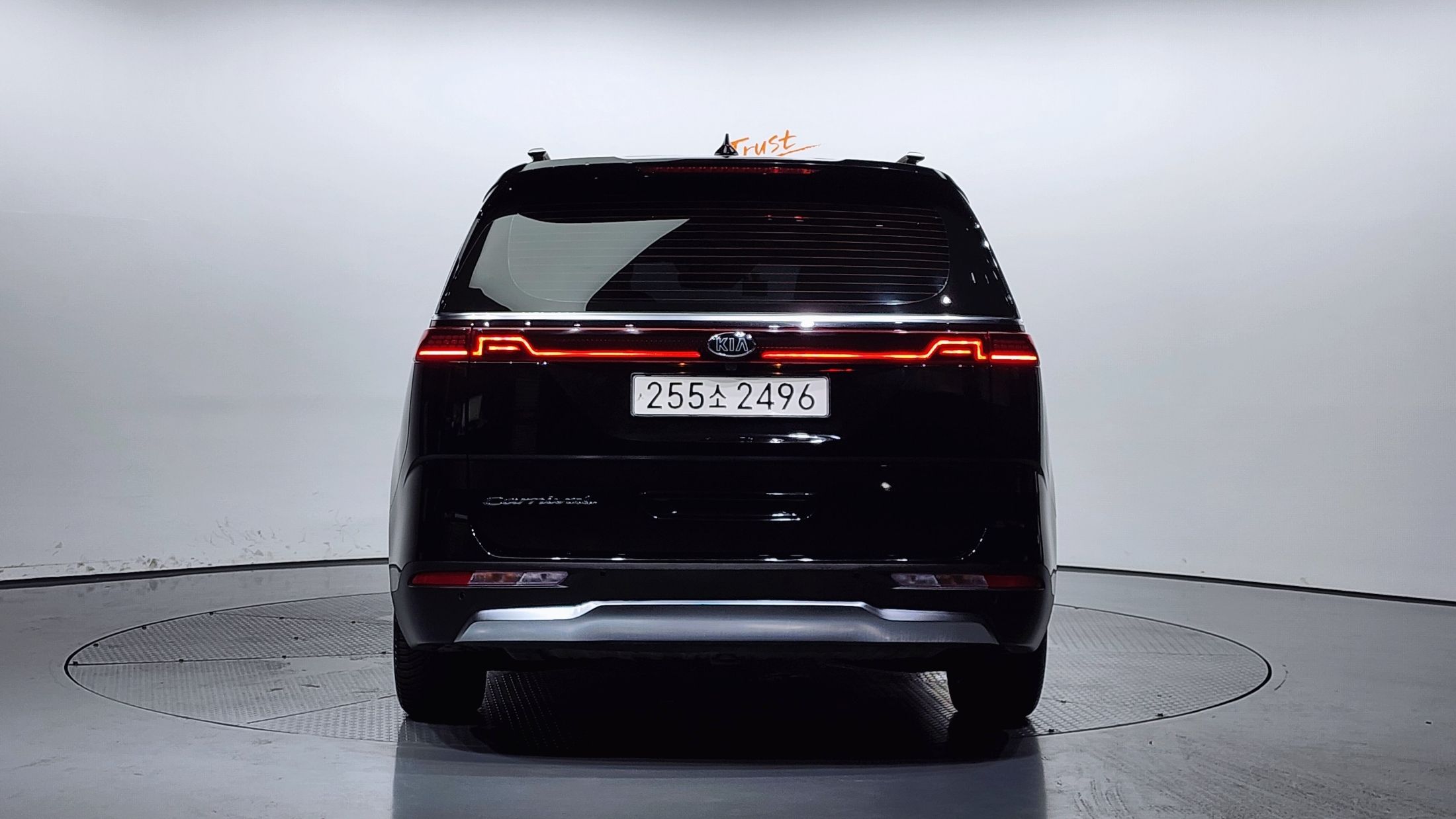 KIA CARNIVAL 2020