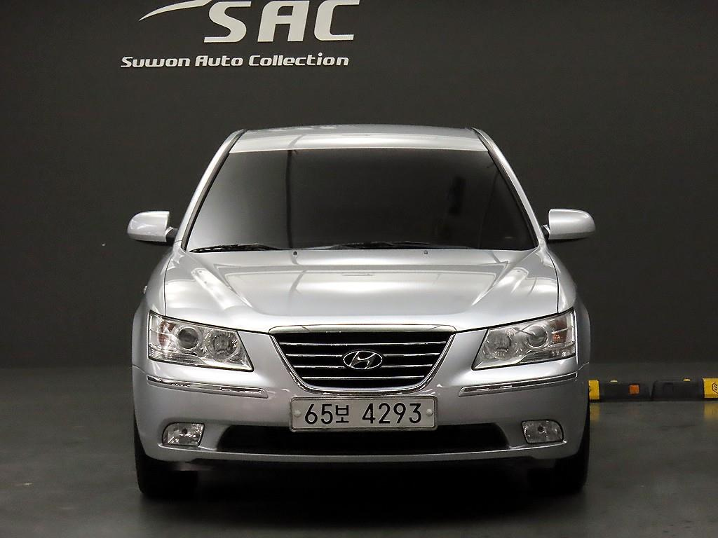 HYUNDAI NF SONATA TRANSFORM