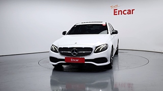 MERCEDES BENZ E-CLASS W213 2020
