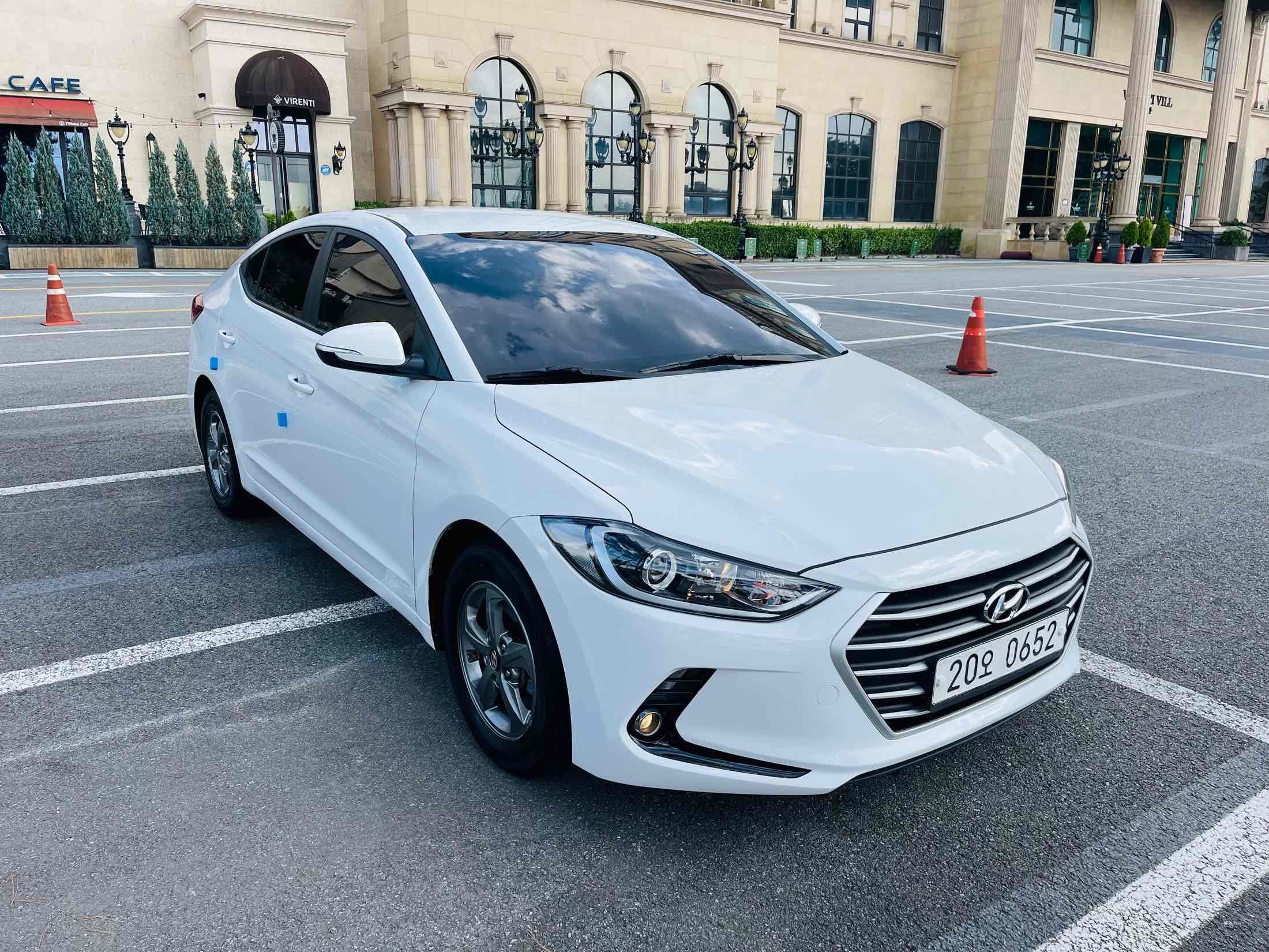 HYUNDAI AVANTE AD 2016