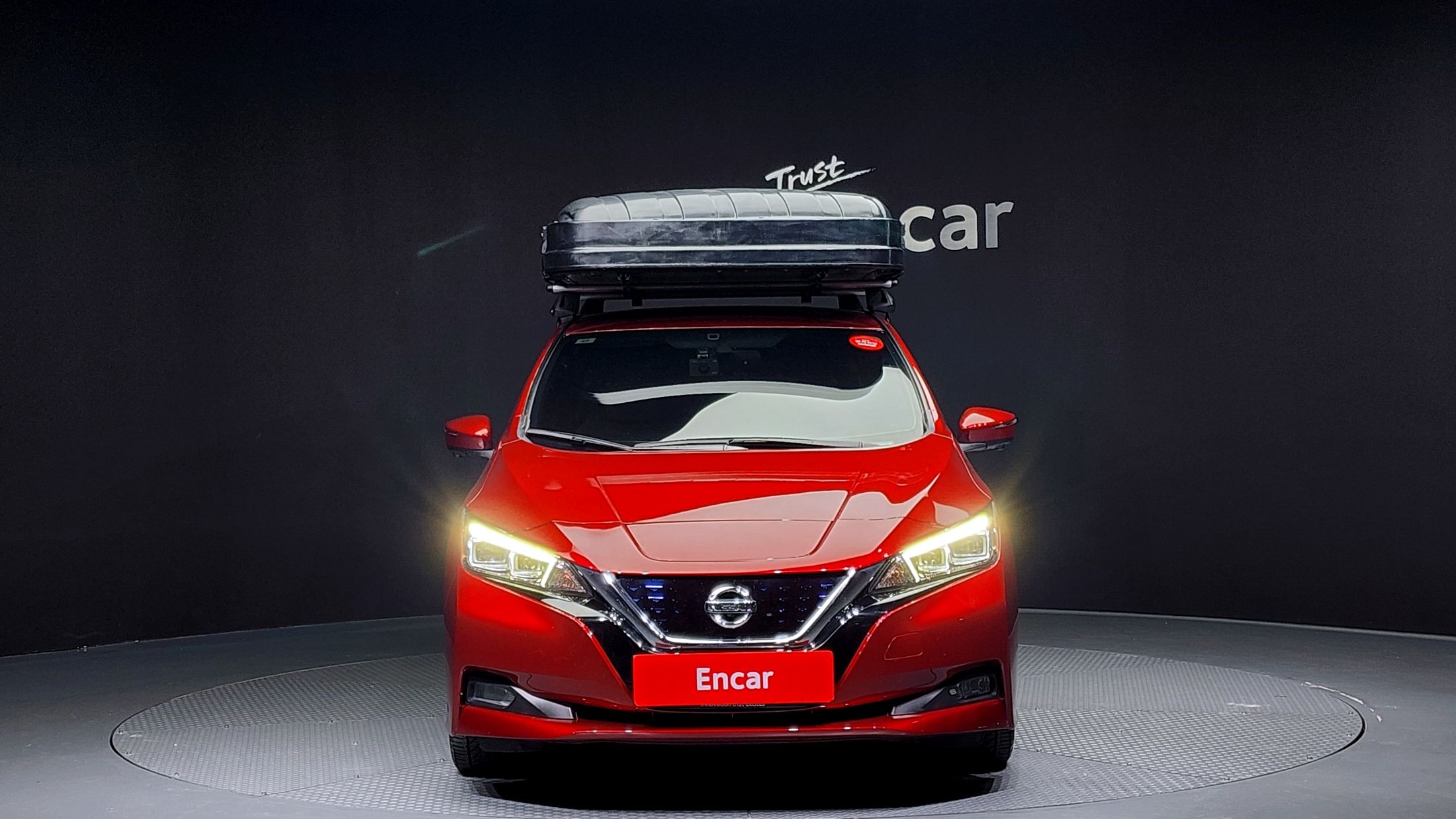 NISSAN LEAF ZE1 2019