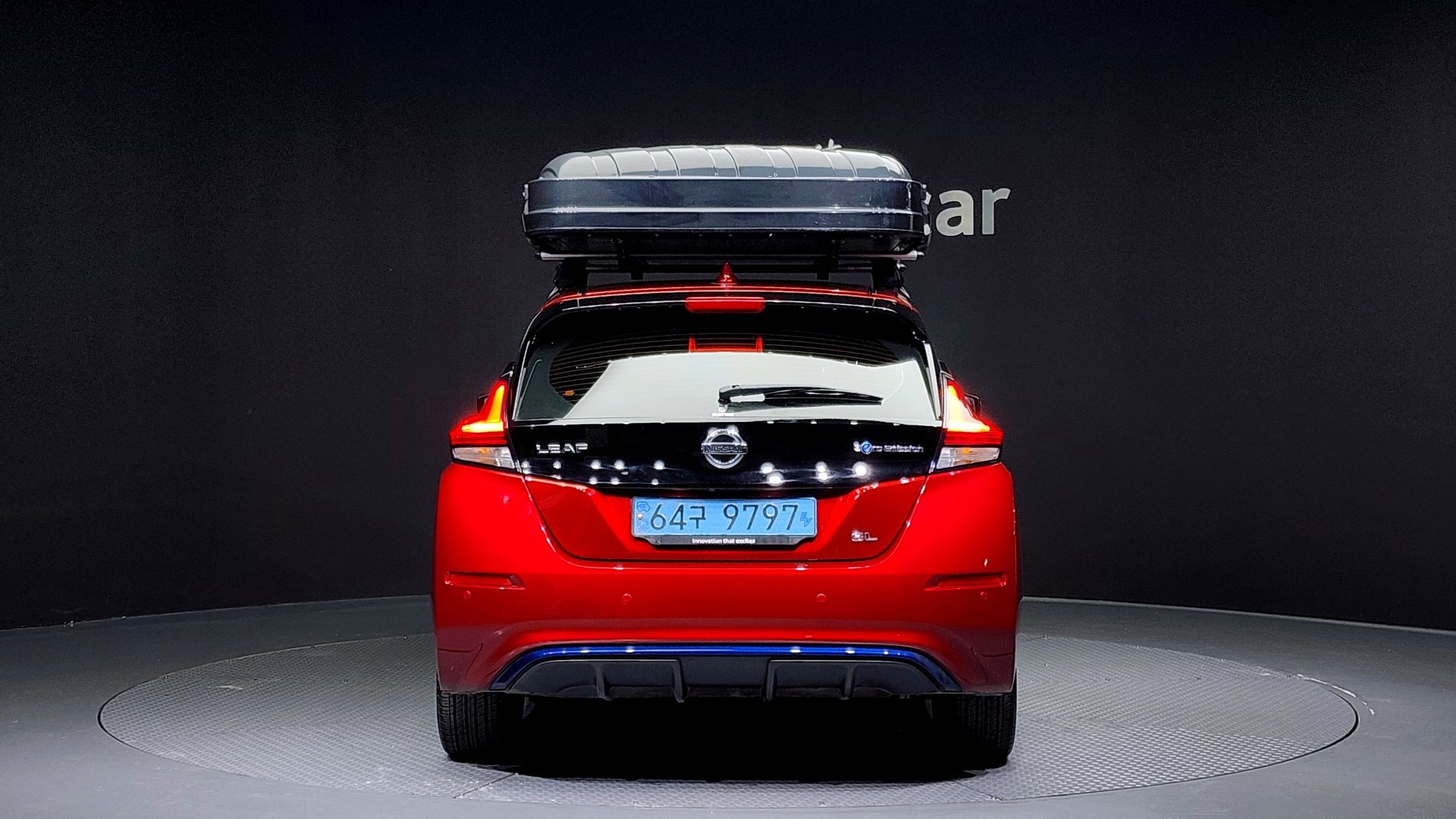 NISSAN LEAF ZE1 2019