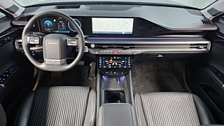 HYUNDAI GRANDEUR HYBRID GN7 2023