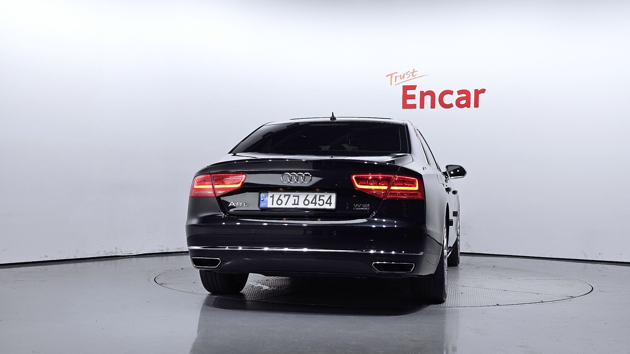 AUDI A8 2011