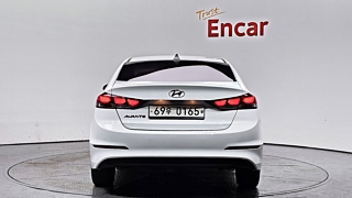 HYUNDAI AVANTE AD 2016