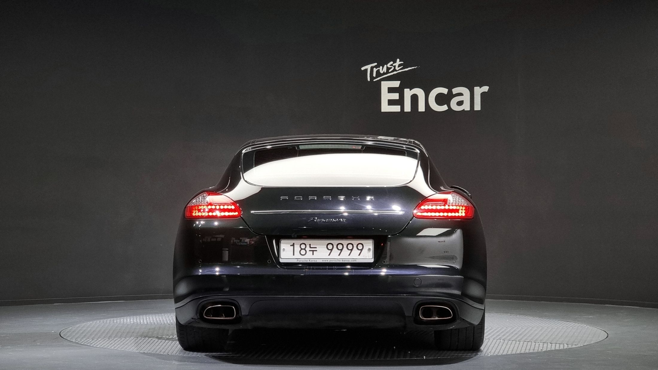 PORSCHE PANAMERA 2012