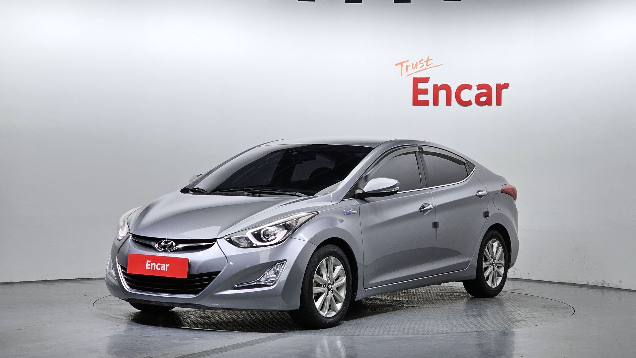 HYUNDAI AVANTE 2014