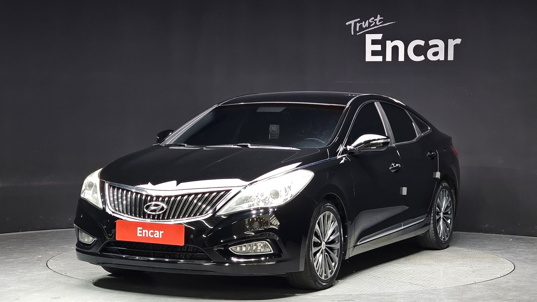 HYUNDAI GRANDEUR HG 2013