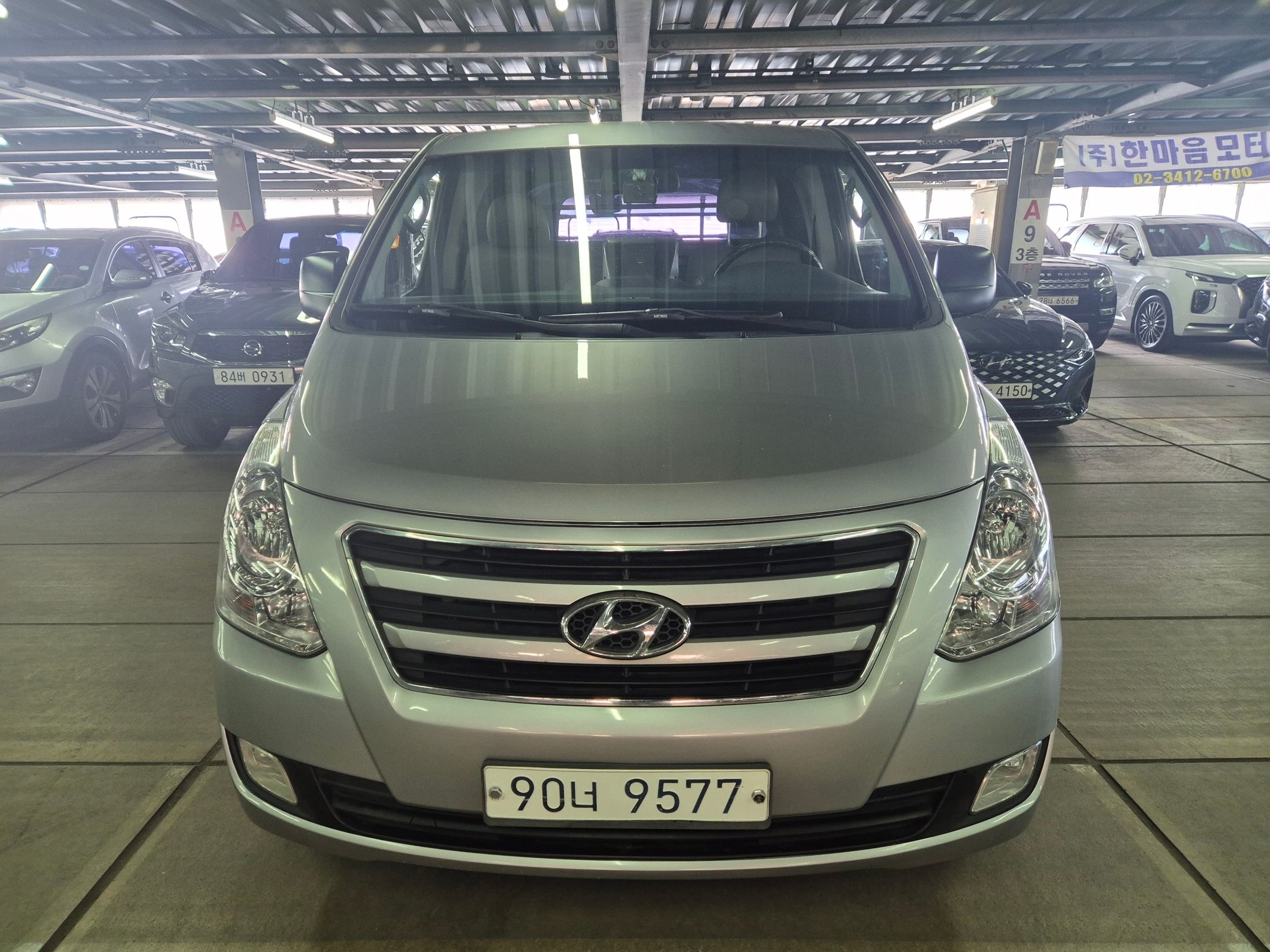 HYUNDAI STAREX GRAND