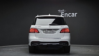 MERCEDES BENZ GLE-CLASS W166 2016