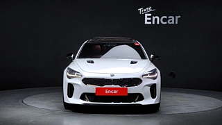 KIA STINGER 2017
