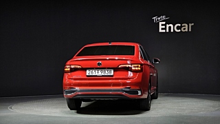 VOLKSWAGEN JETTA 2023