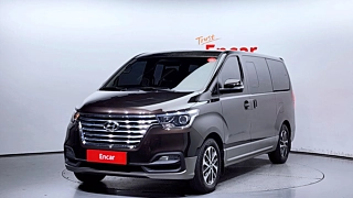 HYUNDAI STAREX GRAND KMHWK81KBKU048207 Urban 9 Seater 2019