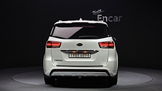 KIA CARNIVAL 2017