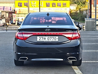 HYUNDAI GRANDEUR HG 2016