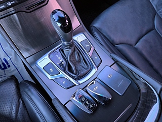 HYUNDAI GRANDEUR HG 2016