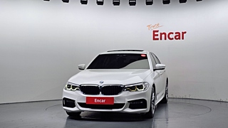 BMW 5-SERIES G30 2017