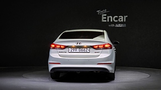 HYUNDAI AVANTE AD 2016