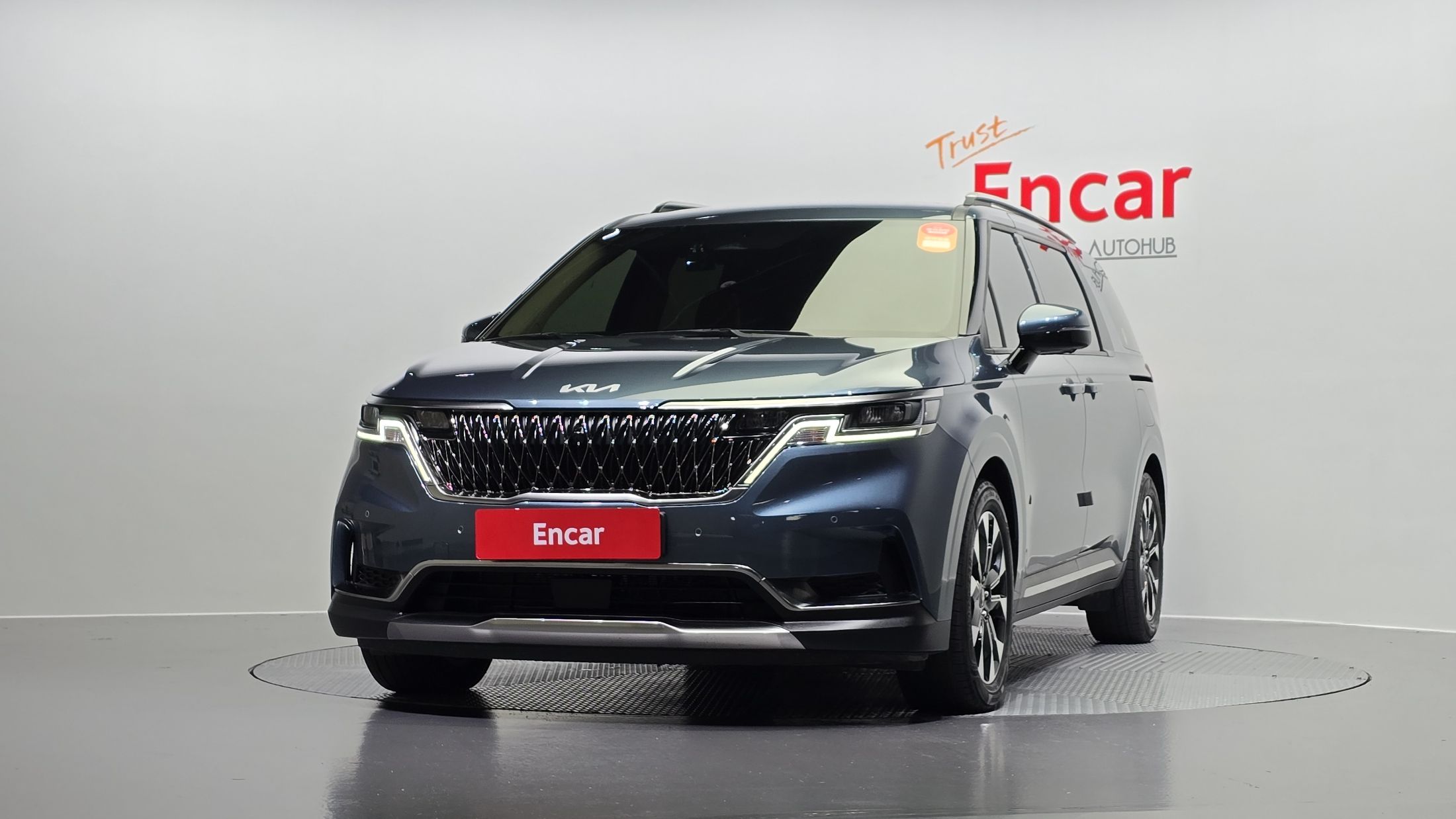 KIA CARNIVAL 2023