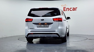 KIA CARNIVAL 2018