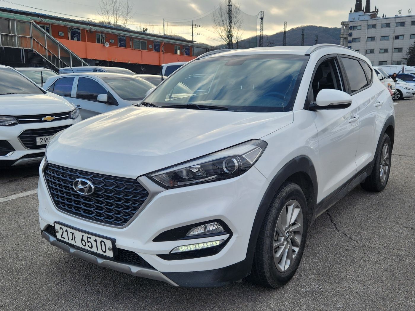 HYUNDAI TUCSON