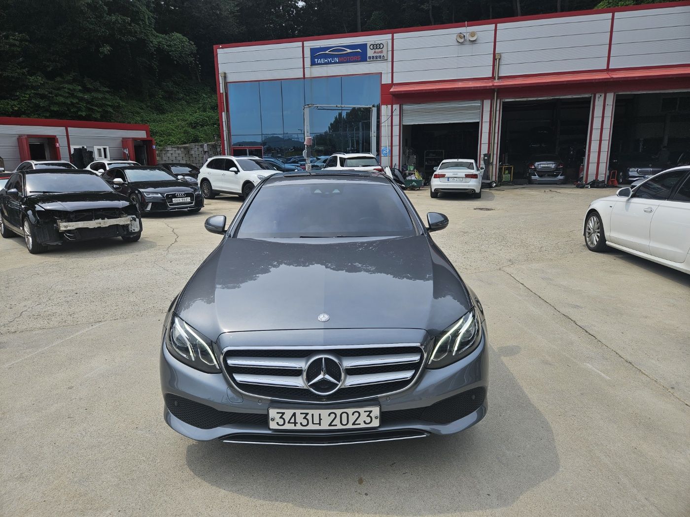 MERCEDES BENZ E-CLASS W213