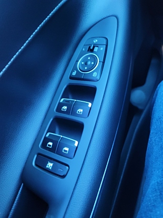 HYUNDAI GRANDEUR IG 2017