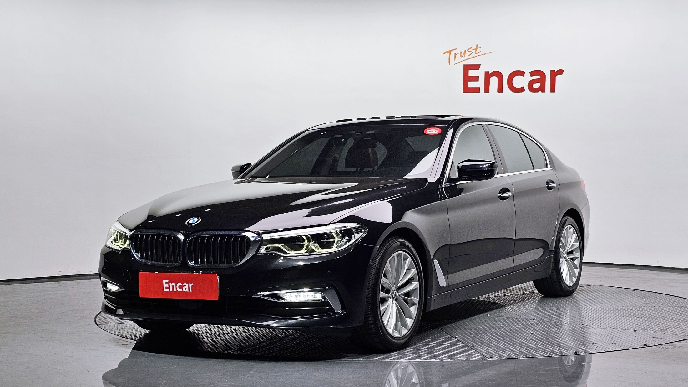 BMW 5-SERIES G30 2018