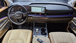 KIA CARNIVAL 2024
