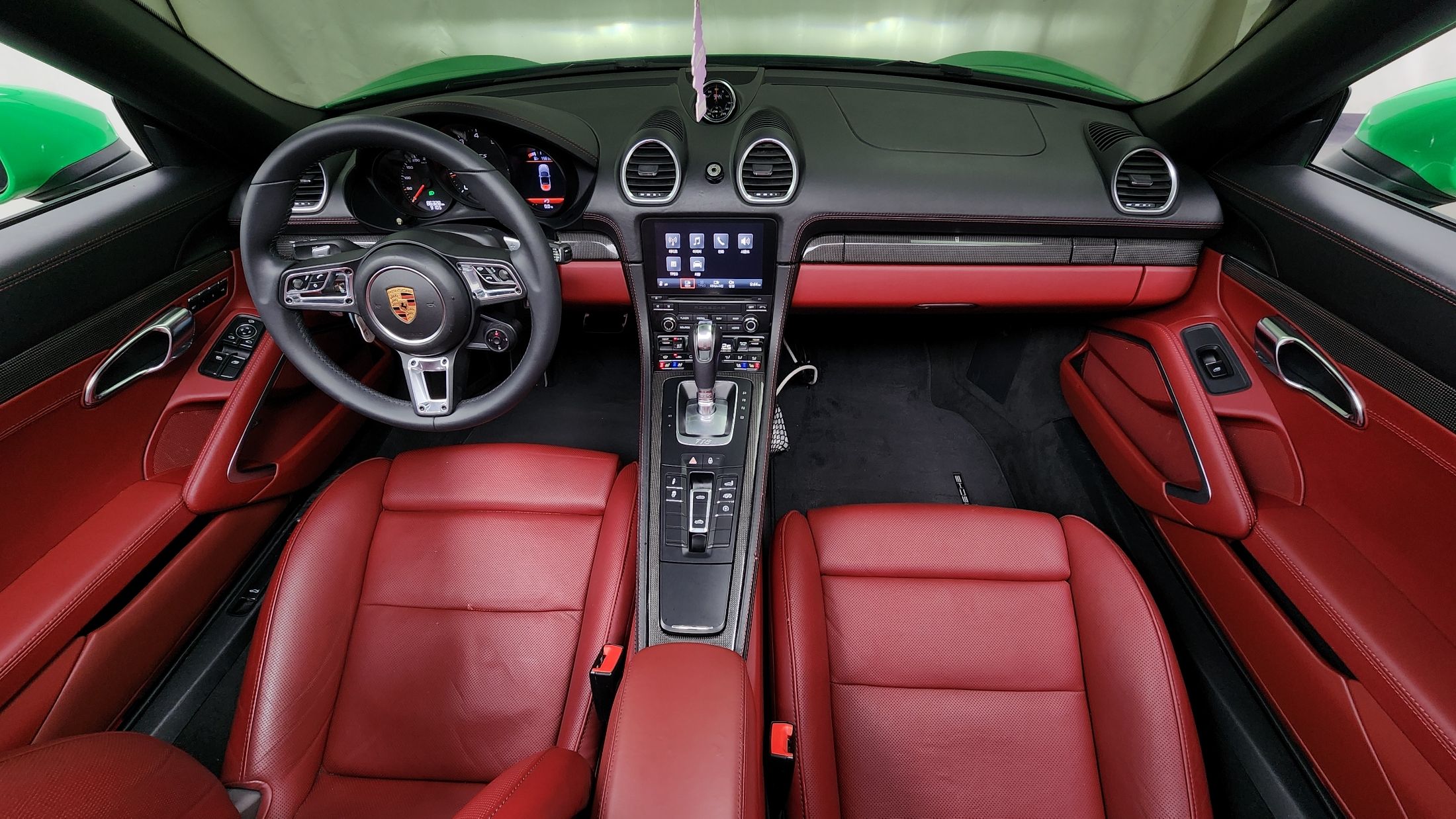 PORSCHE 718 BOXSTER 2018