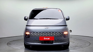 HYUNDAI STARIA 2023