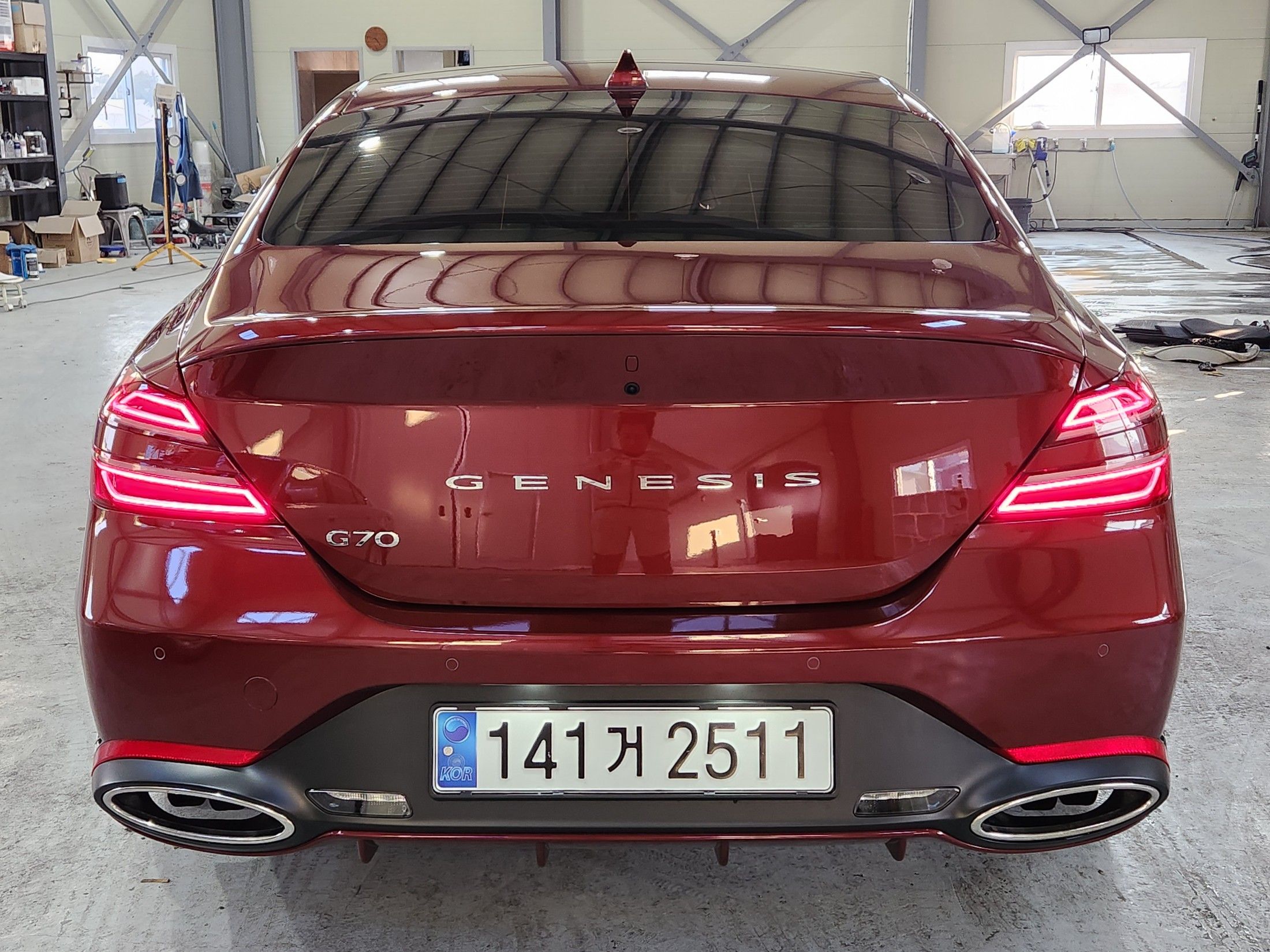 GENESIS G70