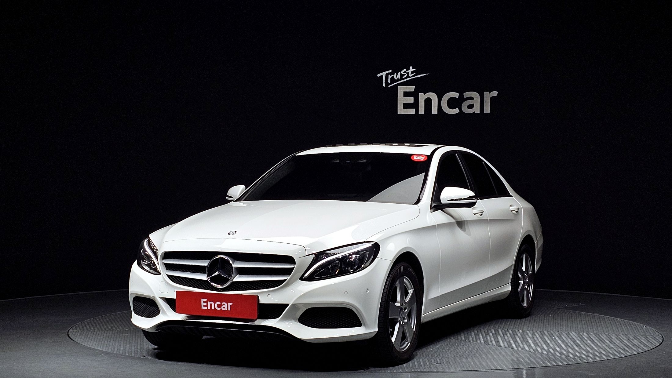 MERCEDES BENZ C-CLASS W205 2016