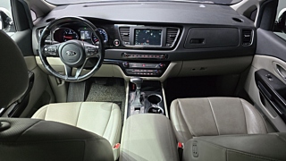 KIA CARNIVAL 2018