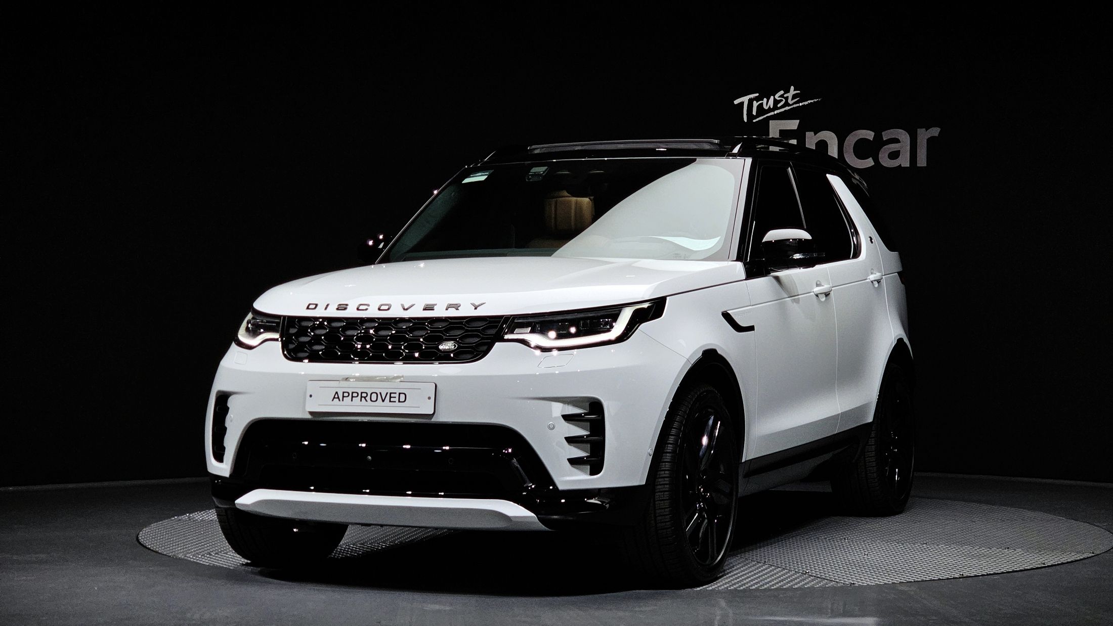 LAND ROVER DISCOVERY 5