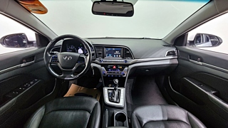 HYUNDAI AVANTE AD 2016