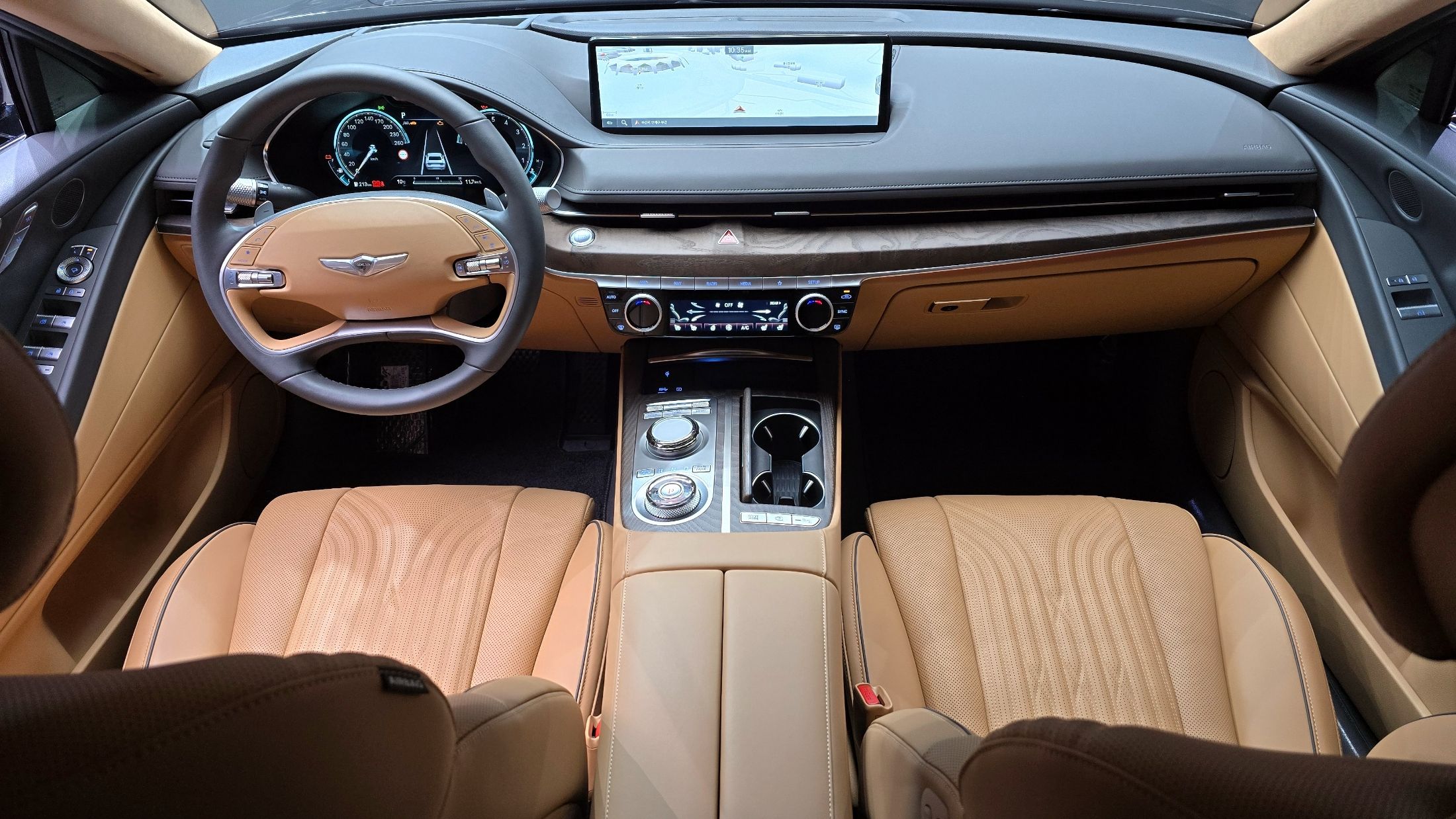 GENESIS G80 RG3 2023