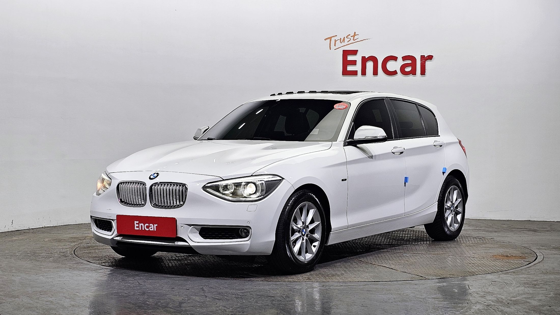 BMW 1-SERIES F20 2013