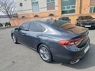HYUNDAI GRANDEUR IG 2017