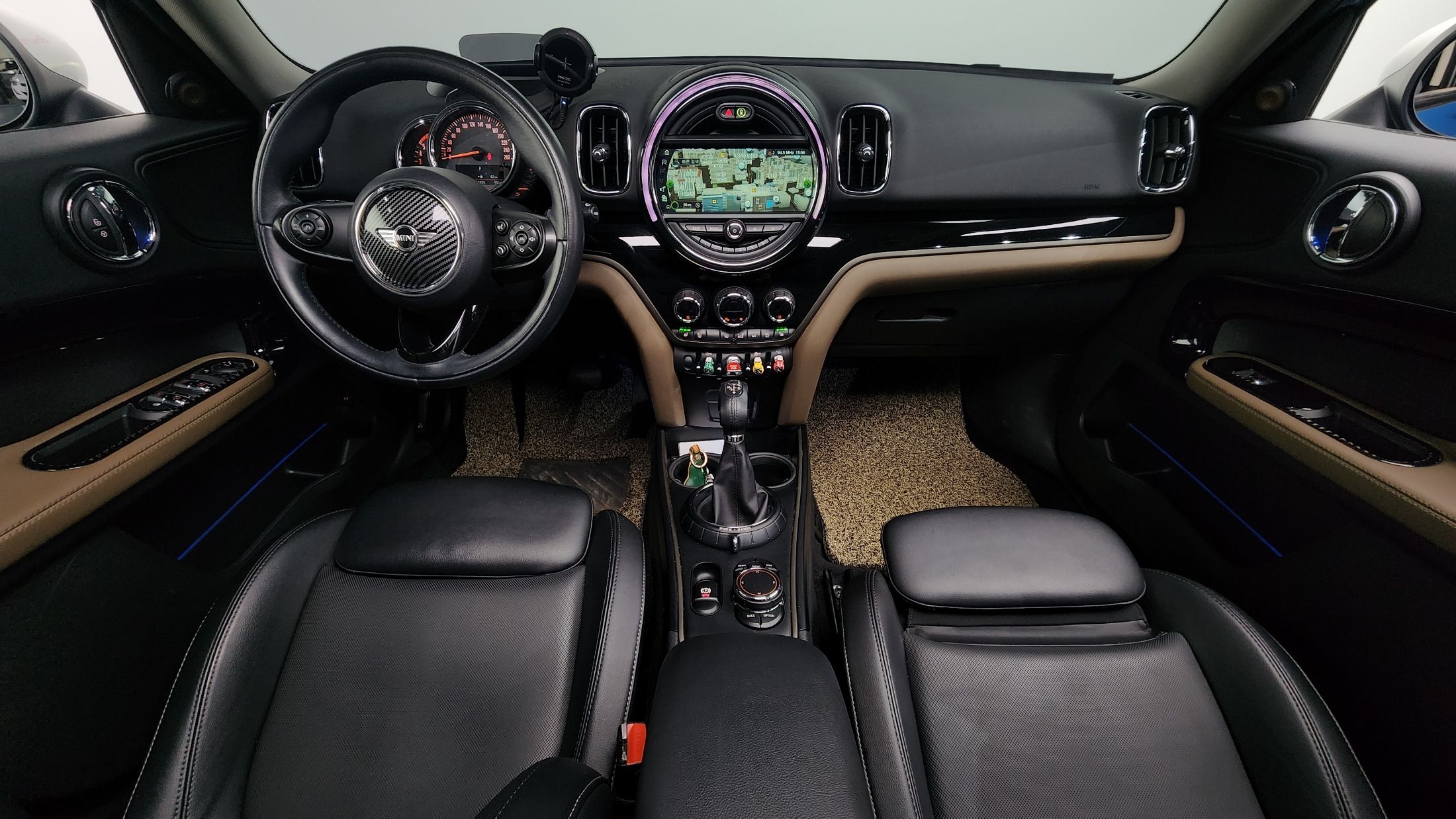 MINI COUNTRYMAN COOPER D 2017