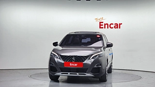 PEUGEOT 5008 2018