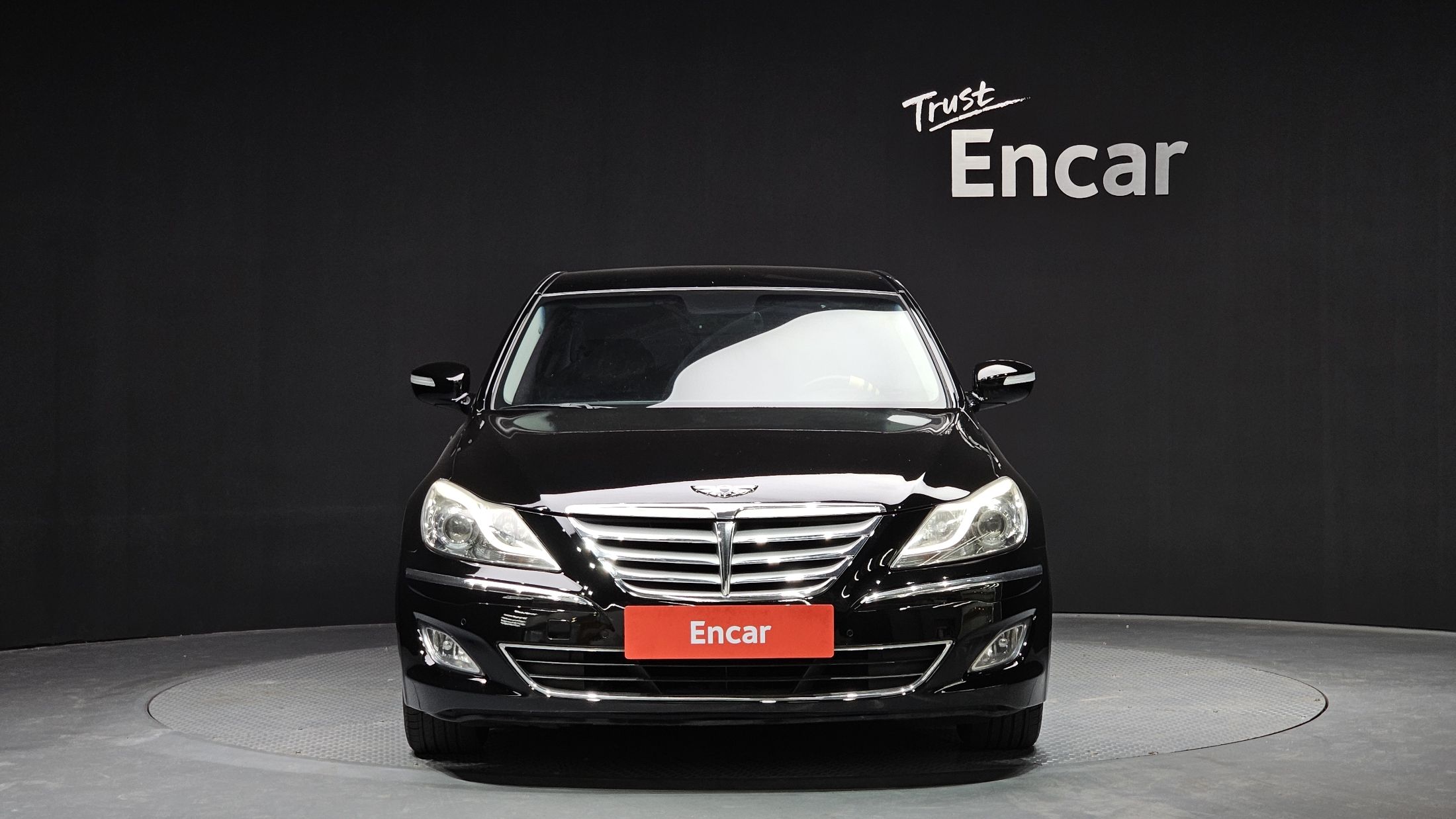 HYUNDAI GENESIS 2012