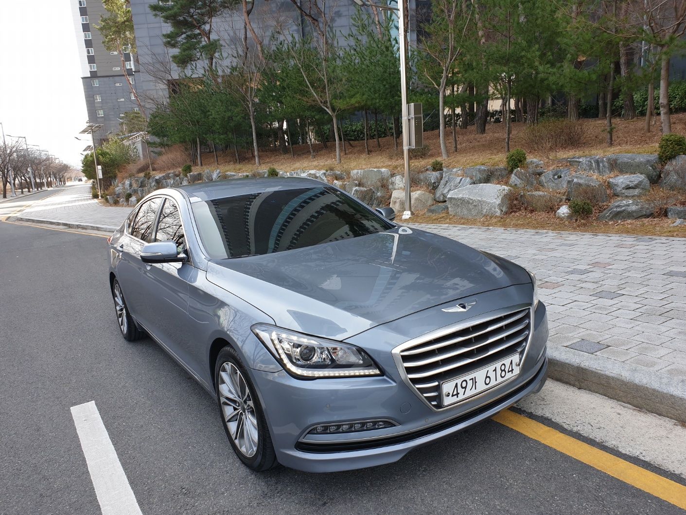 HYUNDAI GENESIS DH 2014