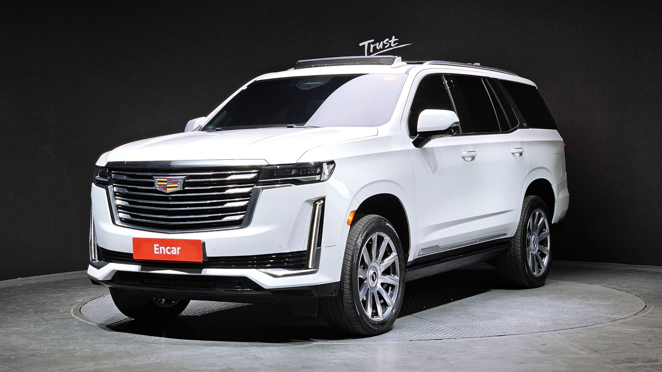 CADILLAC ESCALADE 2021