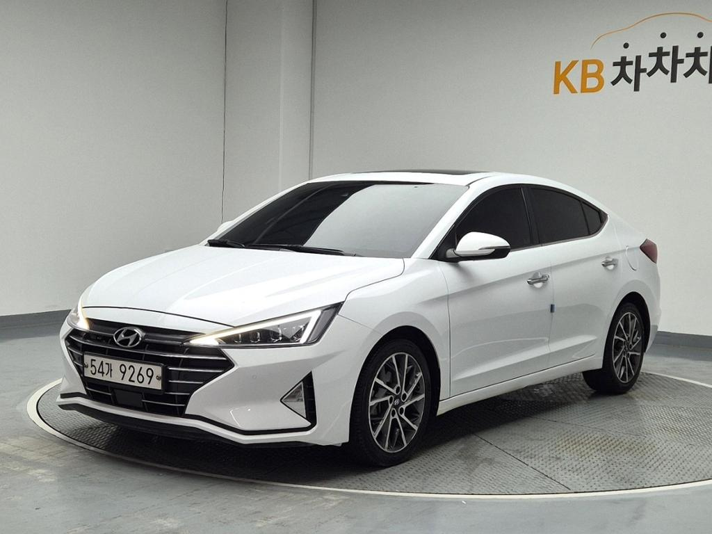 HYUNDAI AVANTE AD 2019