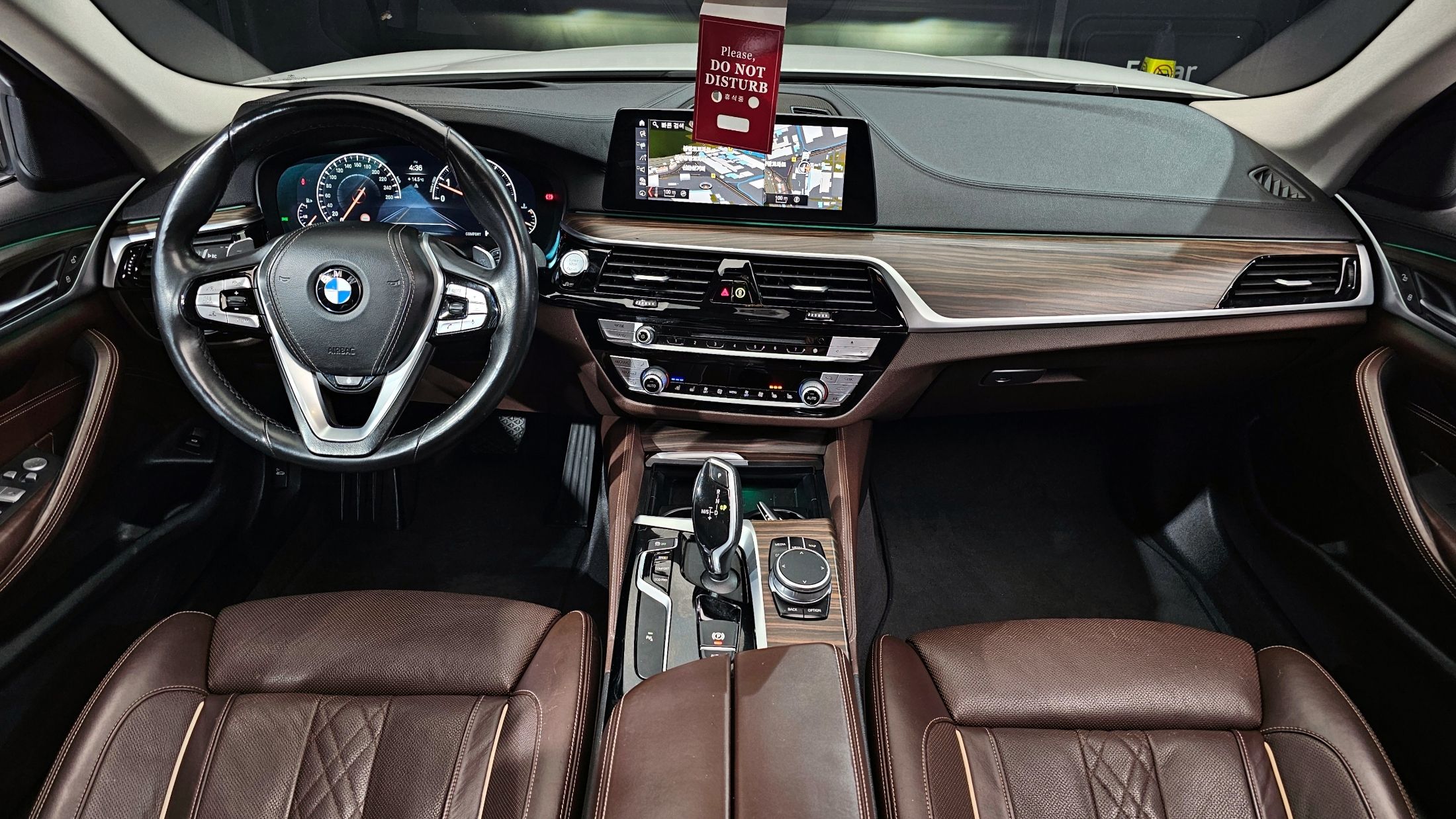 BMW 5-SERIES G30 2019
