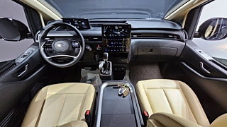 HYUNDAI STARIA 2021