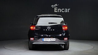 HYUNDAI VENUE 2023